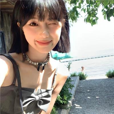 脸谱 海报